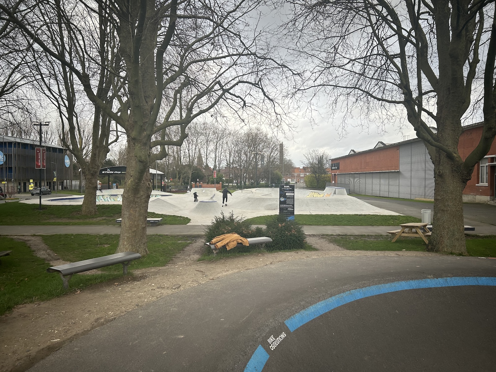 Bowl Decathlon skatepark